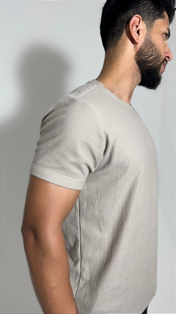 Camiseta Masculina Texturizada - Cor Nude