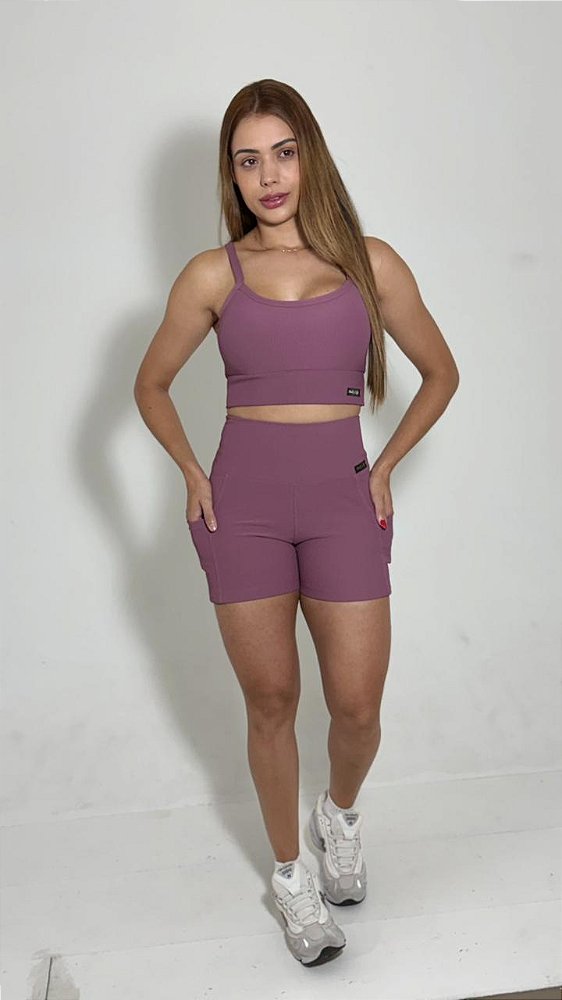 Conjunto fitness cor Tulipe Matte feminino linha Paris Premium, tecido blackout ZERO transparência