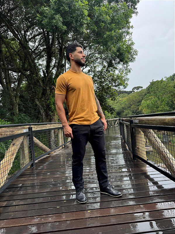 Camiseta Masculina Malha Peruana Caramelo