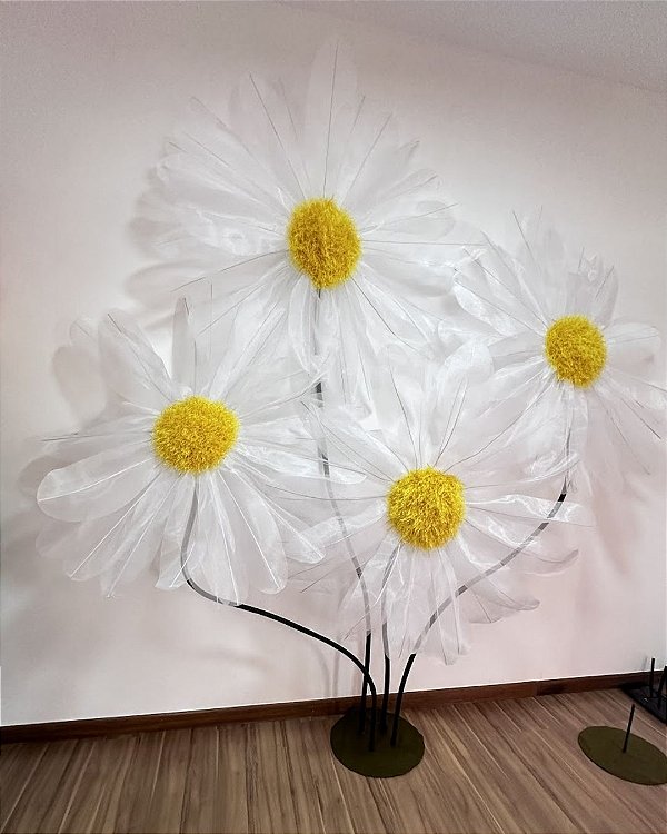 Margaridas em Organza