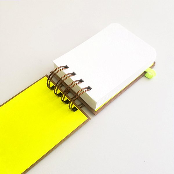 Mini Sketchbook Capa Dura Kraft/Amarelo Neon