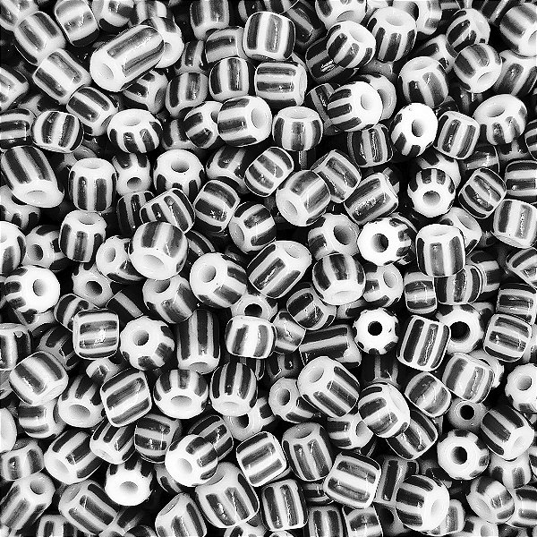 Pacote 500G Conta De Missanga Leitosa Preto/Branco