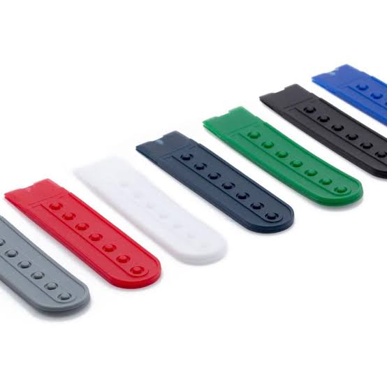 Kit 2 pares de  Regulador snapback para boné