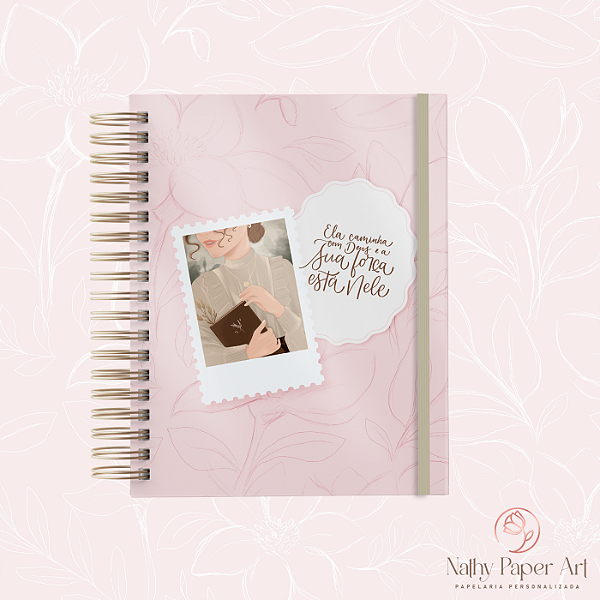 PLANNER ANUAL Mulheres de Fé - Ela Caminha com Deus (Mulher)