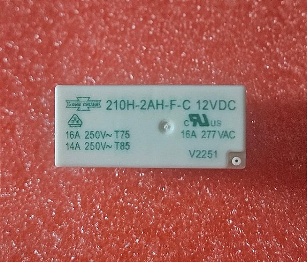 Relé 210H-2AH-F-C 12VDC original