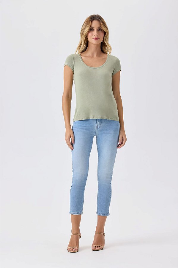 Blusa Solta Flor de Lis F67608