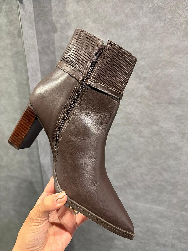 Bota Bottero Couro Bootscarpin Bico Fino 378102 Feminino