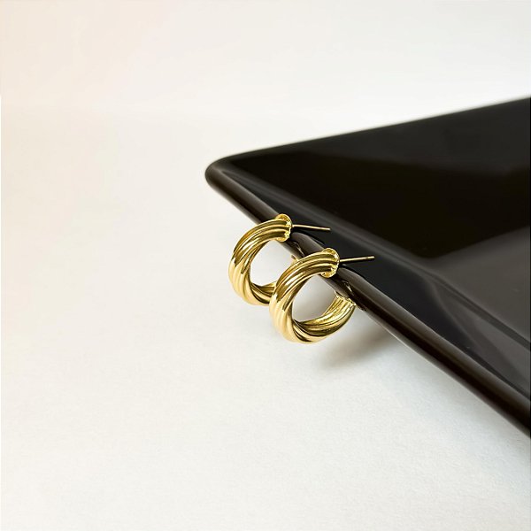 Brinco Argola Torcida