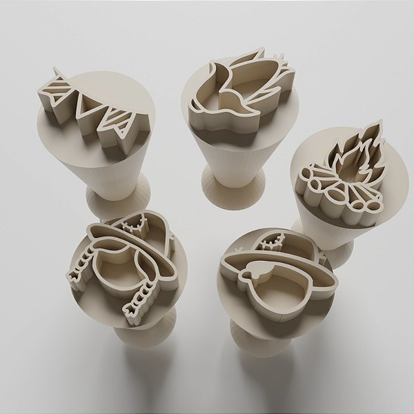 Kit com 05 Carimbos para docinhos/brigadeiro - Festa Junina