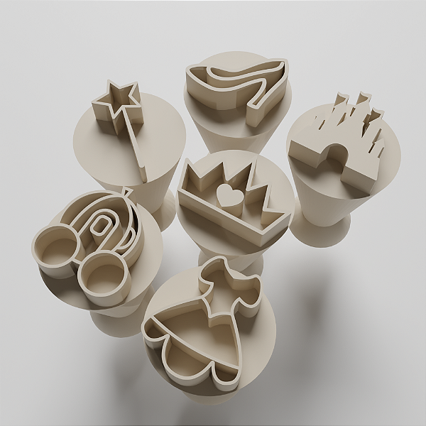 Kit com 06 Carimbos para docinhos/brigadeiro - Cinderela 2