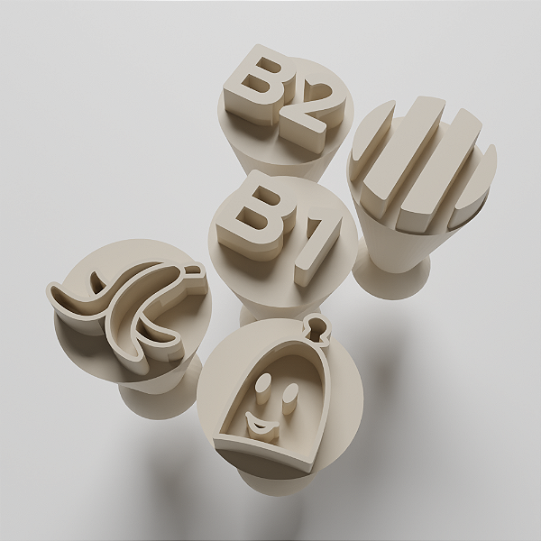 Kit com 5 Carimbos para docinhos/brigadeiro - Bananas de Pijamas