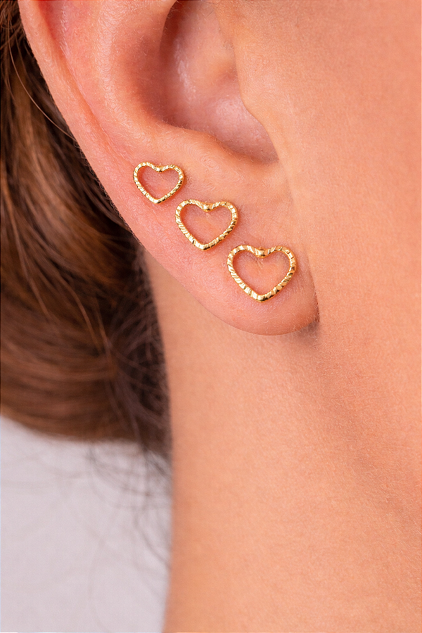 Brinco Trio coração- Folheado a Ouro 18K (3 PARES)