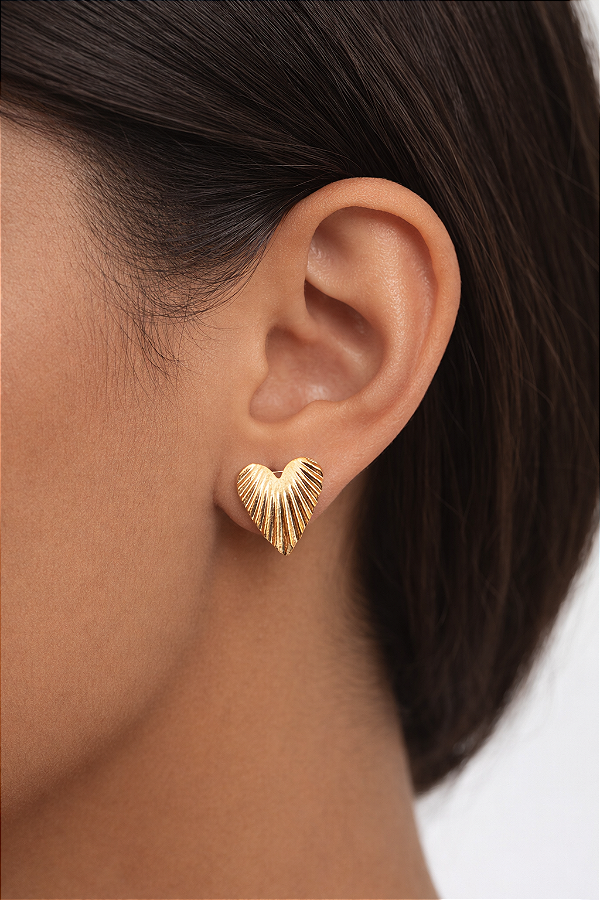 Brinco Coração - Folheado a Ouro 18K