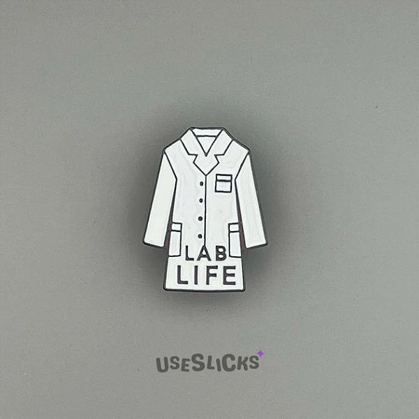 Pin Jaleco Cientista Esmaltado - Edição Limitada
