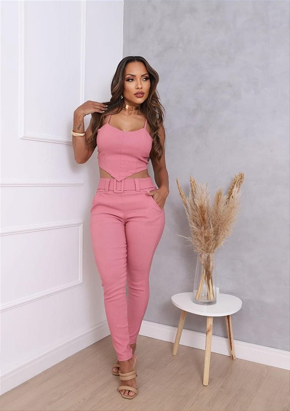 conjunto duas peças calça com cropped