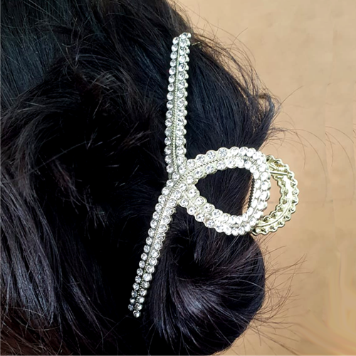 Piranha dourada com strass