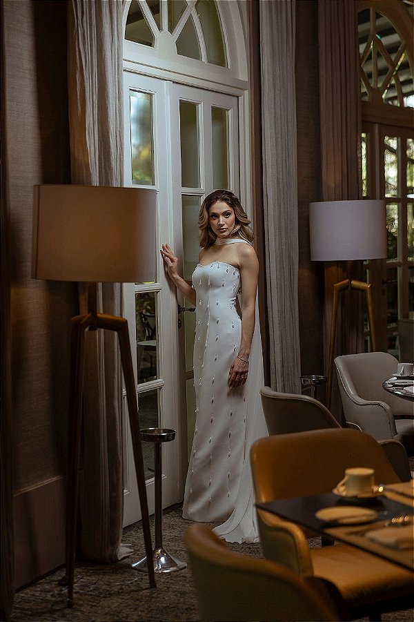 Vestido longo alfaiataria com pérolas off white