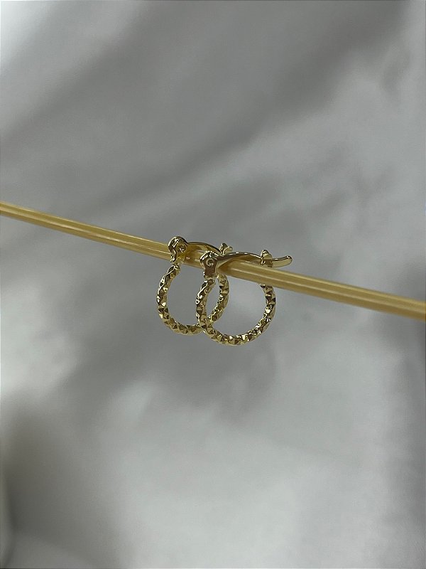 Argola Diamantada P