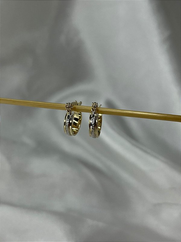 Argola PP Detalhada em Ródio