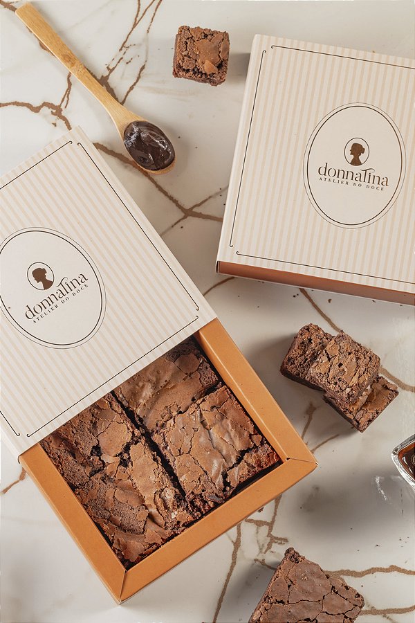 Caixa com 4 unidades de Brownie