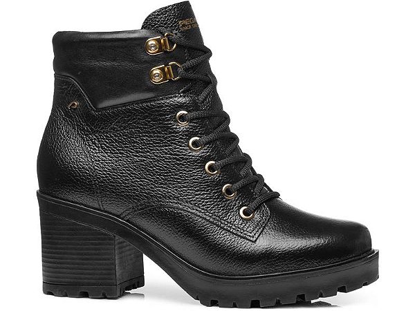 Bota Pegada Coturno em Couro