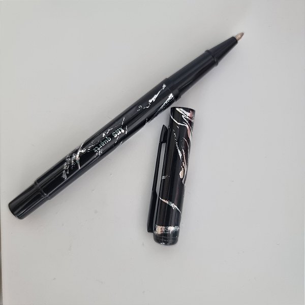 CANETA ESFEROGRÁFICA METAL  - TRISHOLIC FANCY PRETA