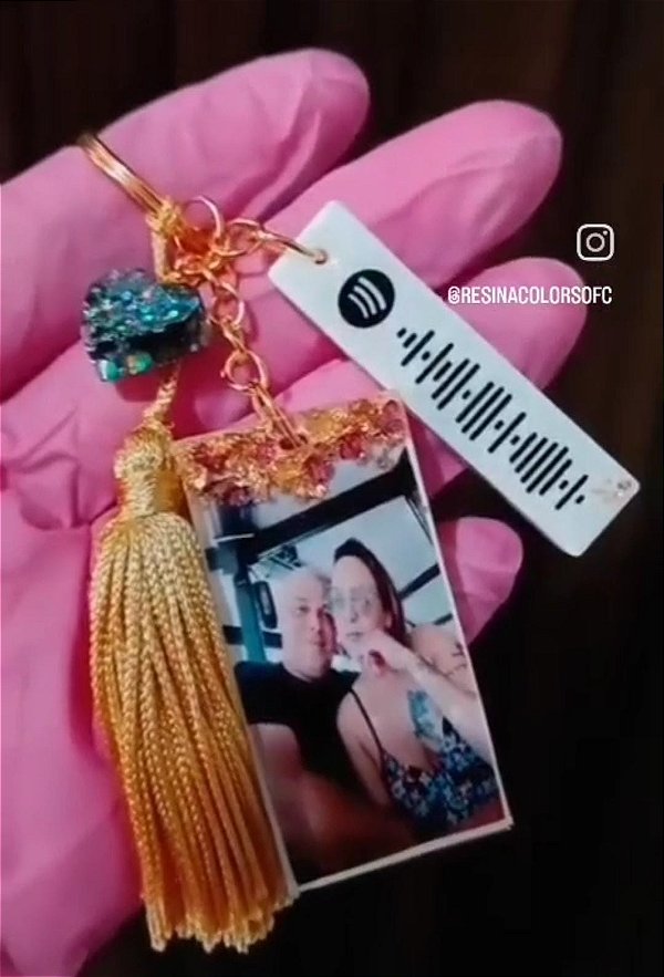 CHAVEIROS COM FOTO E QR. CODE