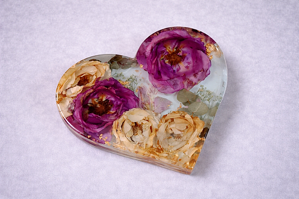 BUQUE NA RESINA CORAÇÃO 21*6CM