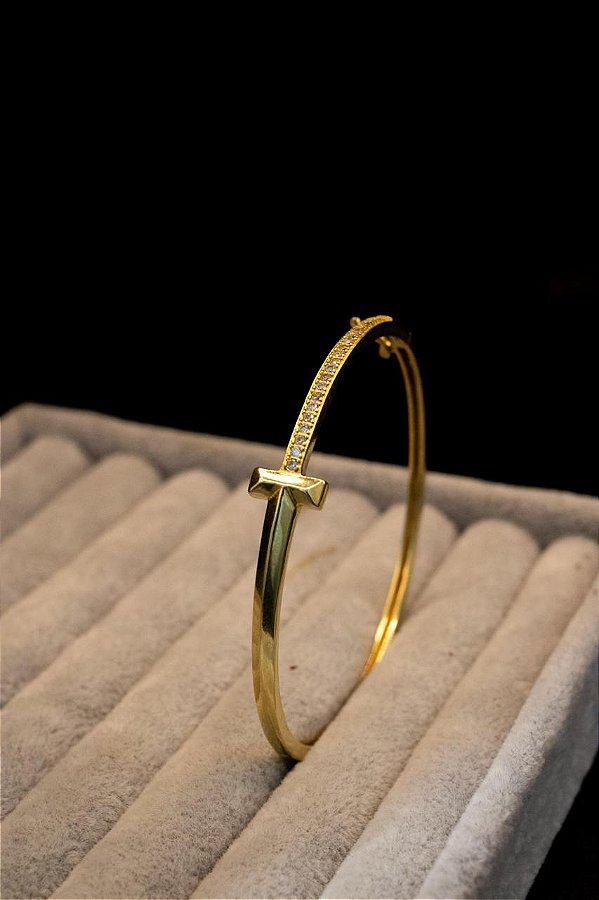 BRACELETE CRUZ CRAVEJADA