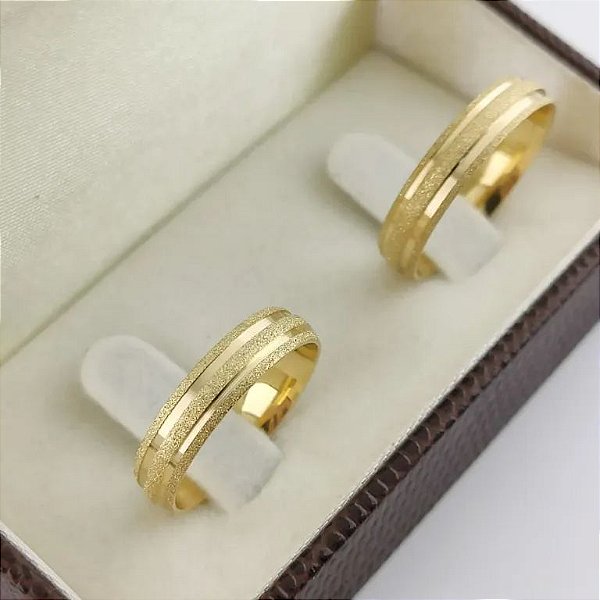 PAR DE ALIANÇA 6MM FOSQUEADA COM DOIS FRISOS