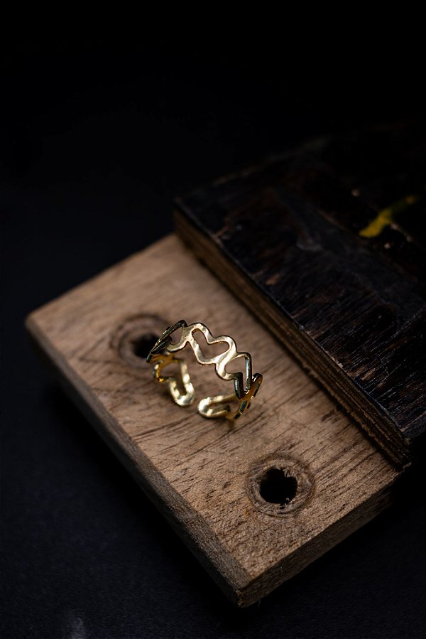 ANEL CORAÇÃO REGULÁVEL - BANHADO A OURO