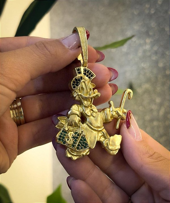 PINGENTE VOVÔ PATINHAS COM MALA CRAVEJADA