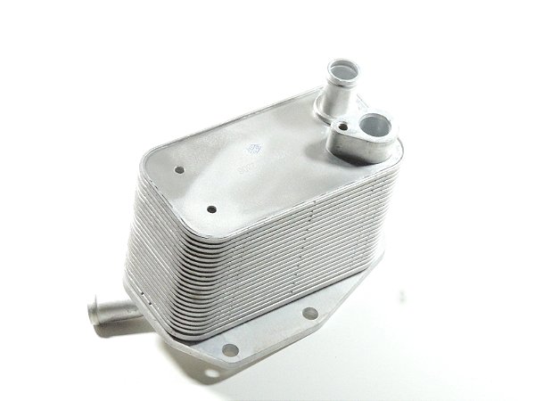 Trocador de calor Radiador Resfriador refrigerador de óleo do motor Freelander 2 Volvo V40 V60 S60 S80 XC60 XC90.