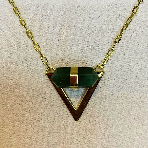 Colar de Pedra Bruta Quartzo verde - Folheado a Ouro