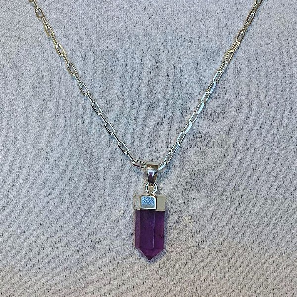 Colar de Pedra Bruta Quartzo Roxo  Banhado Prata