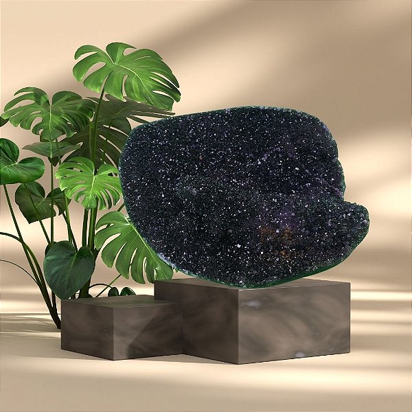 Pedras Naturais Brutas – Conecte-se com a Pureza da Natureza