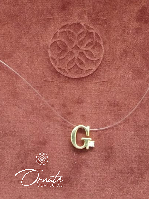 Colar Letra "G" com Fio Invisível