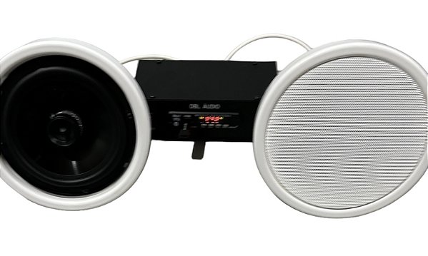 KIT AMPLIFICADOR MARCA DBL ÁUDIO DIGITAL AD 230 BT + 02 CAIXAS DE SOM TIPO PÊNDULO COAXIAL DE 30w