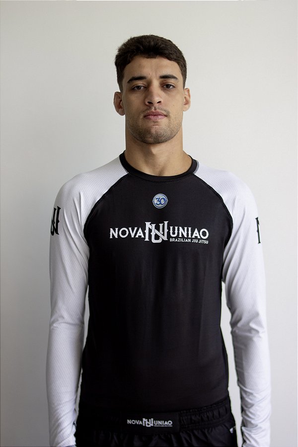 Rashguard NU collab Tauron . Manga Longa . Branca