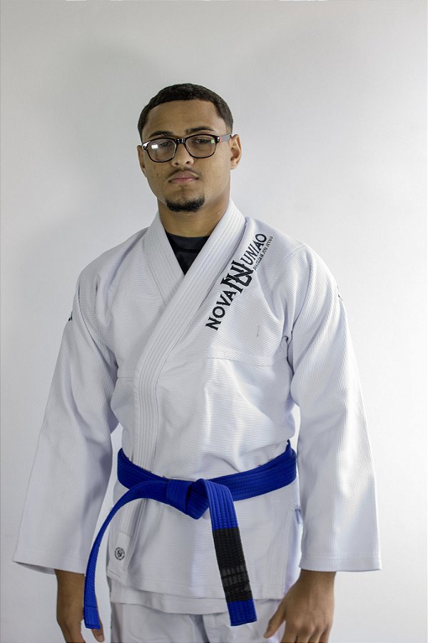 Kimono Neo Pro Adulto Bordado Branco - 30 years