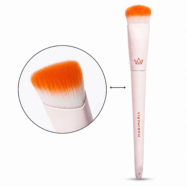 Pincel Triangular Para Base Mari Maria Makeup 01