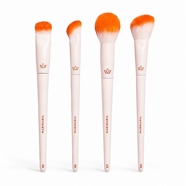 Kit Pincel Mari Maria: Pincel Para Base 02, Píncel Para Corretivo 06, Pincel Para Pó 03 e Pincel Para Blush 04