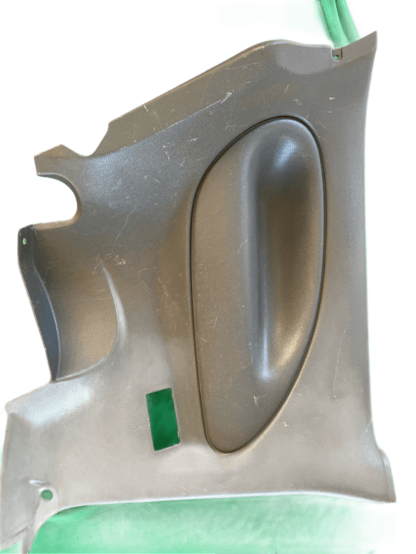 Forro Lateral Traseiro Dir. FORD FIESTA 1996-2001