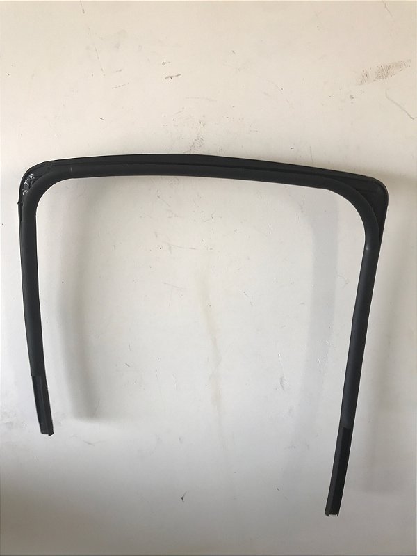 Borracha Vidro Porta Tras. Esq. CITROEN C3 2012-2019