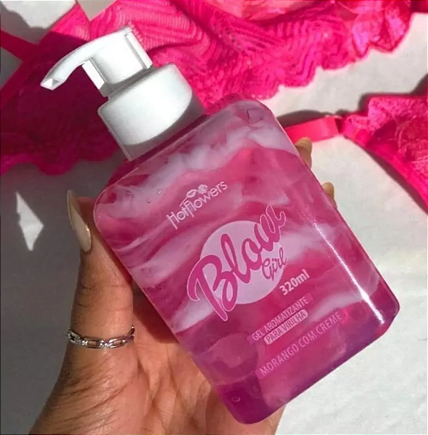 Blow Girl - Mix de gel e creme beijável com aroma irresistível de morango com creme