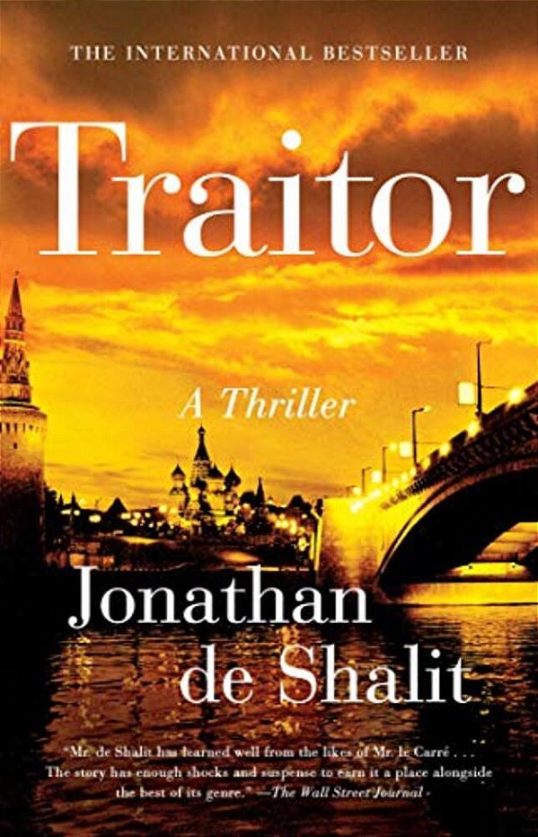 Traitor: A Thriller-..