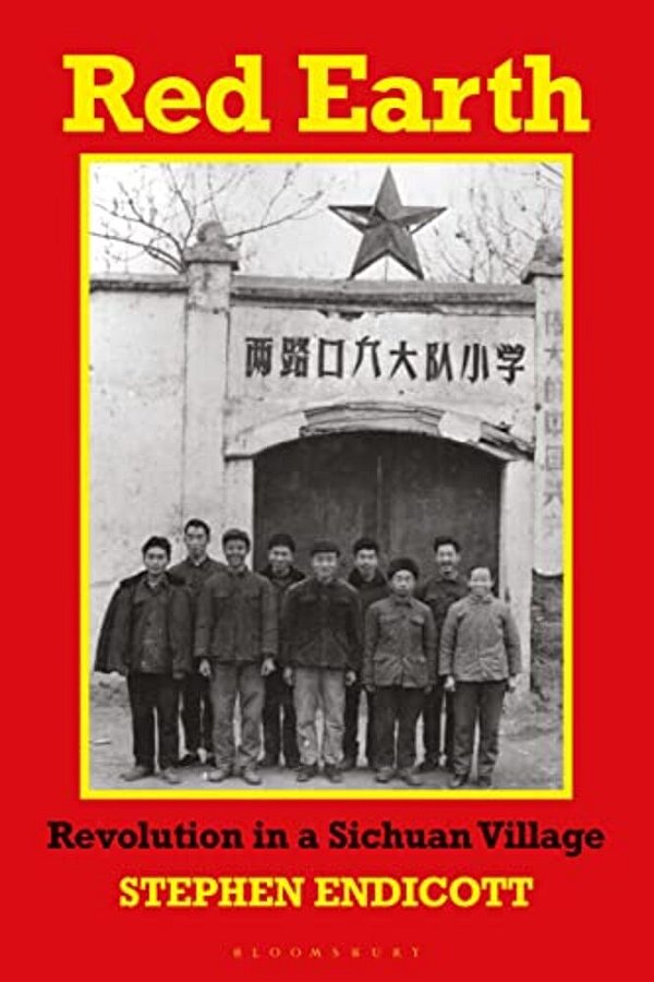 Red Earth: Revolution In A Sichvan Village-..