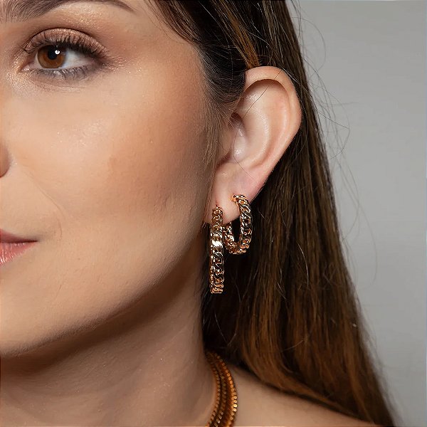 Brinco dupla argola banhada a ouro 18k