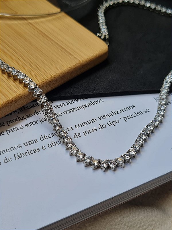 Riviera cravejada zirconia 3 pontas banho rodio branco