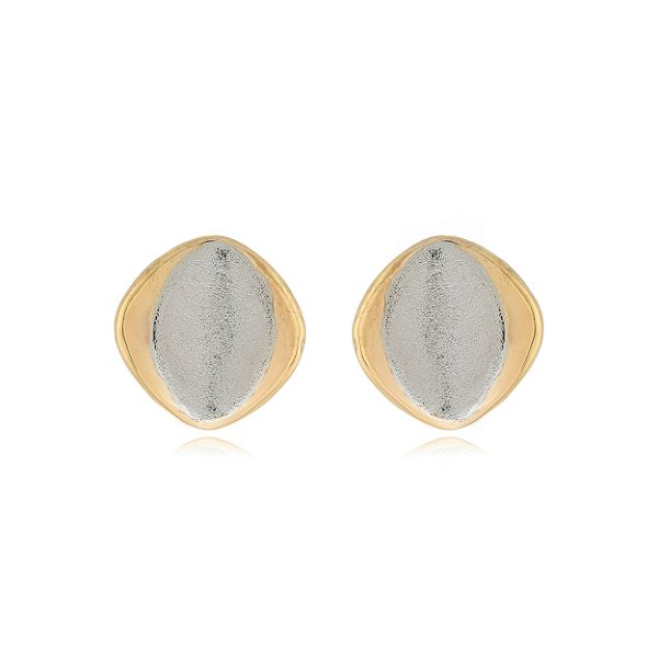 Brinco acetinado liso com banho duplo